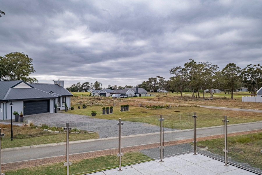 4 Bedroom Property for Sale in Wedgewood Golf Estate Eastern Cape